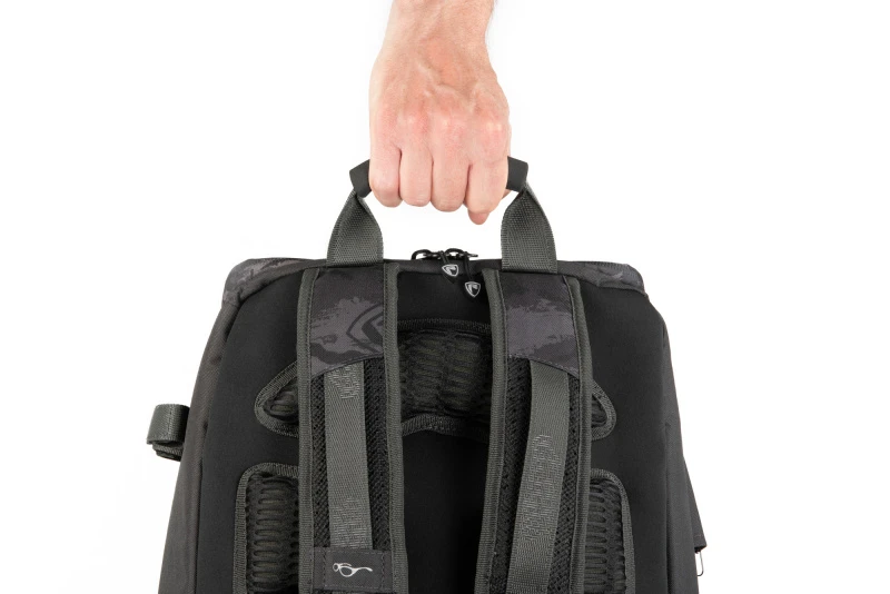 Fox Rage Voyager Camo Rucksack 8 Fox Rage Voyager Camo Rucksack – Image 6