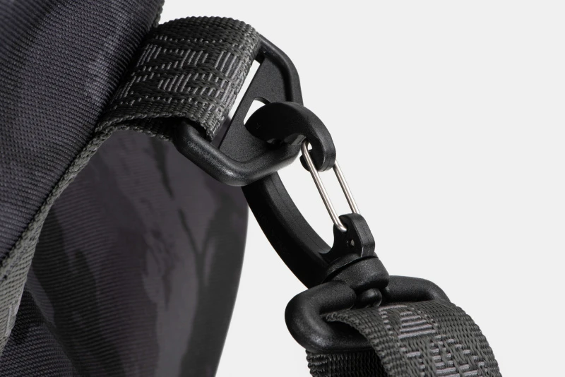 Fox Rage Voyager Camo Holdall - Large 8 Fox Rage Voyager Camo Holdall - Large – Image 6